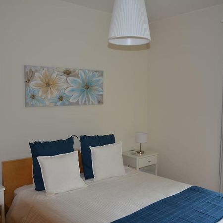 אלבופיירה Stunning Apartment With Marina Views מראה חיצוני תמונה
